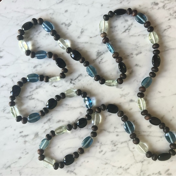 ✨FREE with purchase! Beautiful glass + wood bead necklace 32” long (doubled up) - Picture 5 of 7